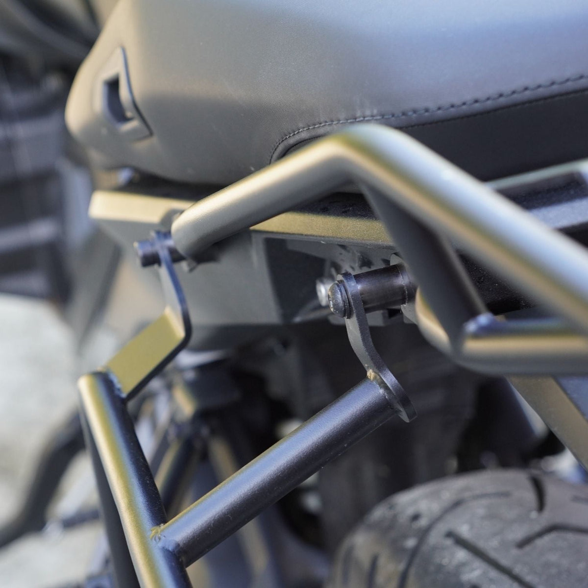Side rack BMW R 1300 GS