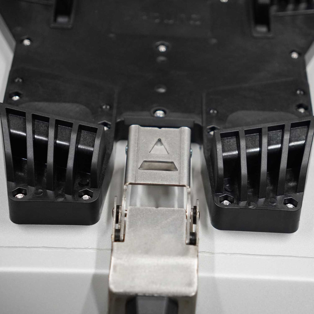 APDURO ZERORACK™  Topcase