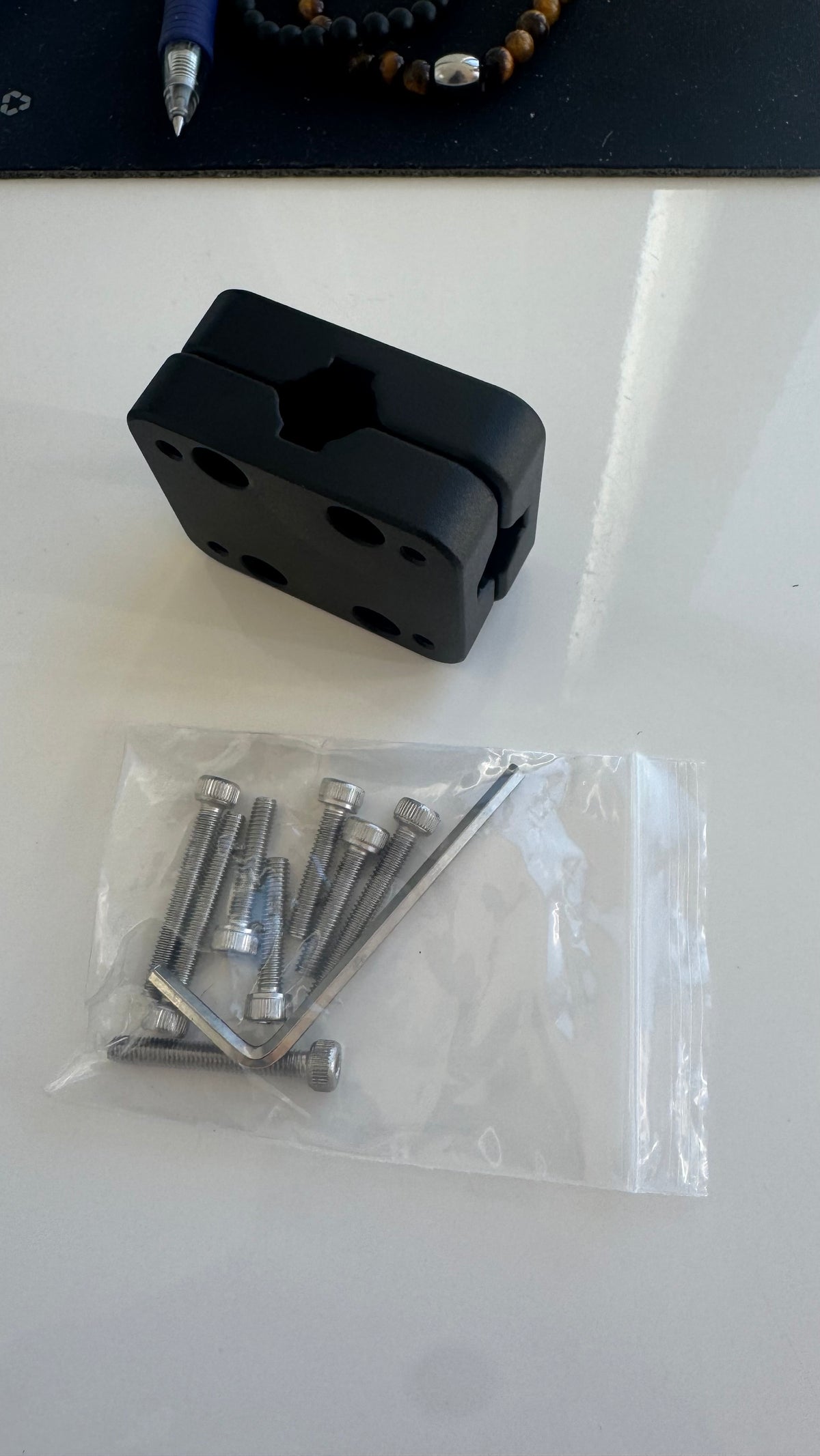 AdvThor Universal holder for BikePlay