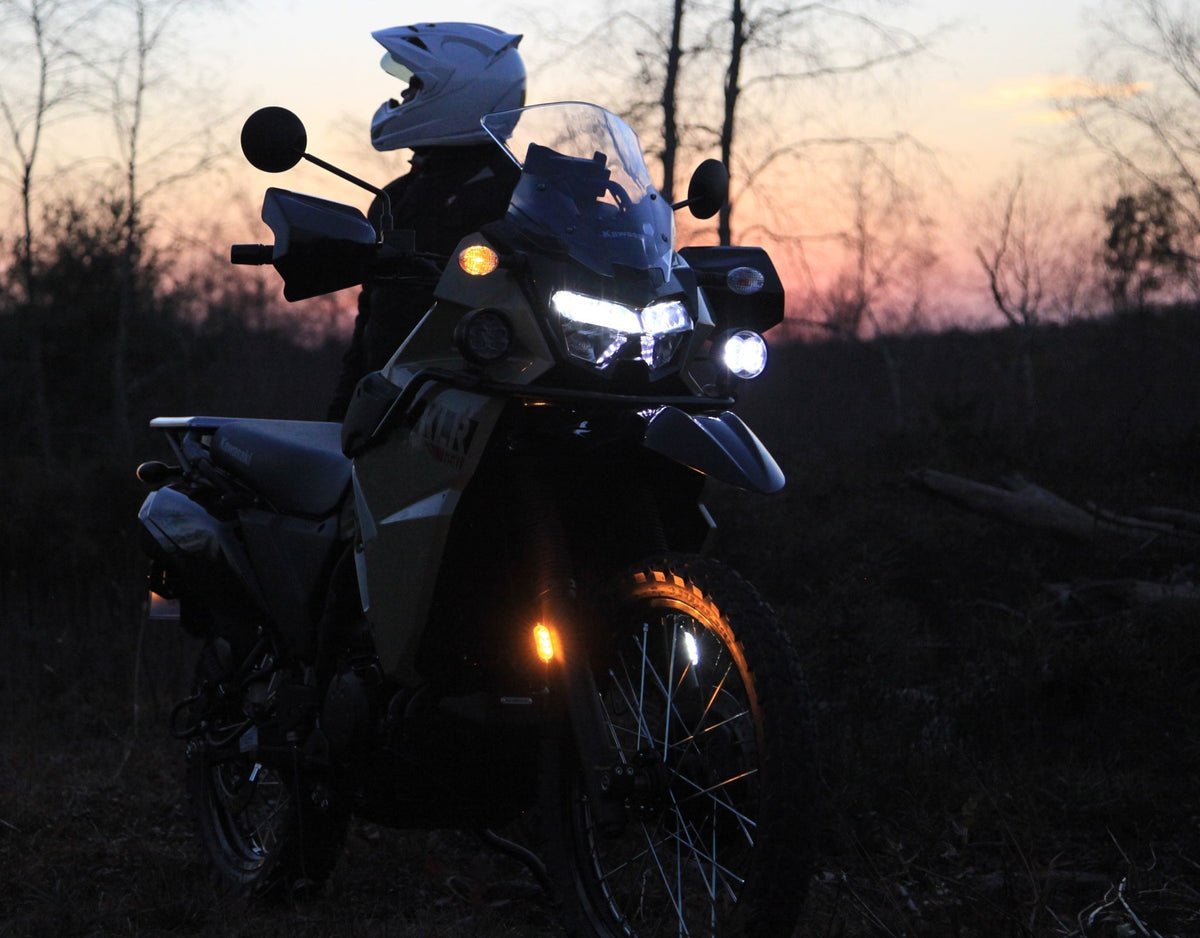 DENALI Plug-&-Play Fork Mounted T3 Turn Signal Kit for Kawasaki KLR650 – bilde 2