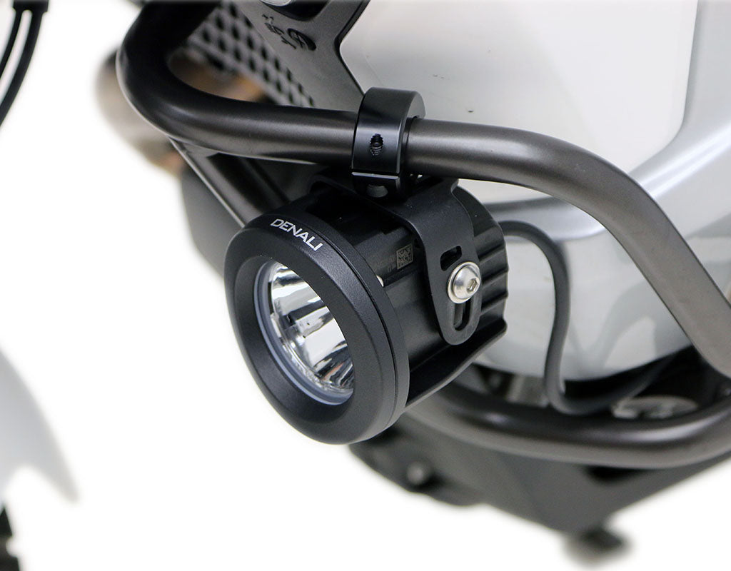 DENALI Driving Light Mount - Articulating Bar Clamp 21mm-29mm, Black – bilde 3