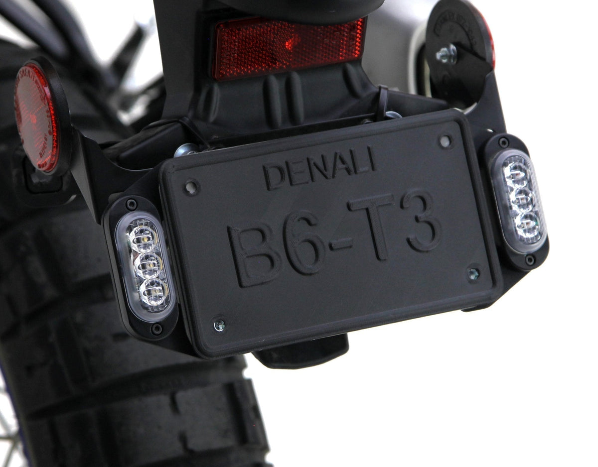 DENALI T3 Rear Switchback LED Turn Signal Pods with License Plate Mount – bilde 4